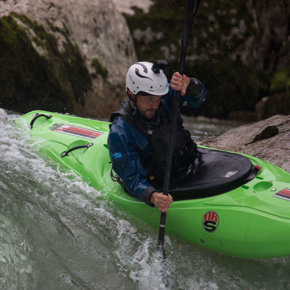 Matthias Deutsch paddling a lime DragoRossi DRS.